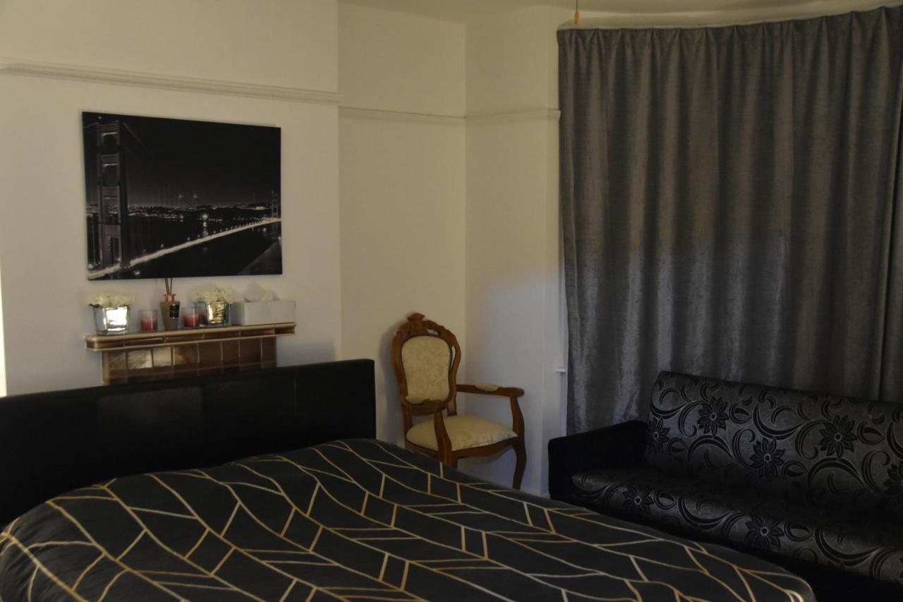 Hotel Clarendon House Luton  Exterior foto
